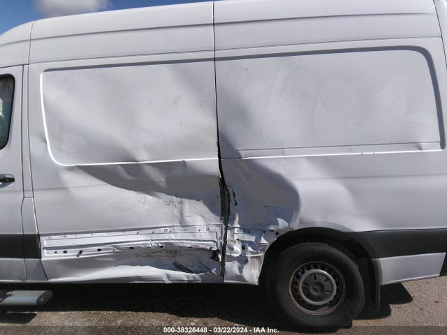 W1Y4EBHY5NT119799 Mercedes-Benz Sprinter 2500 Standard Roof V6