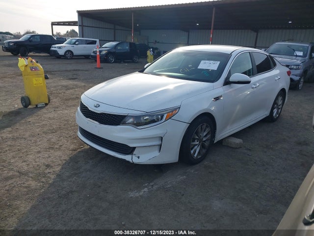 KIA Optima Lx 2016 5XXGT4L36GG005411 Image 2