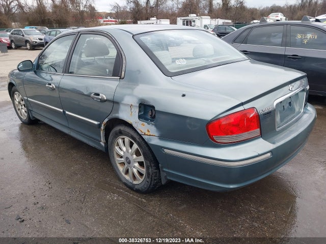 2004 HYUNDAI SONATA GLS/LX VIN: KMHWF35H74A004163