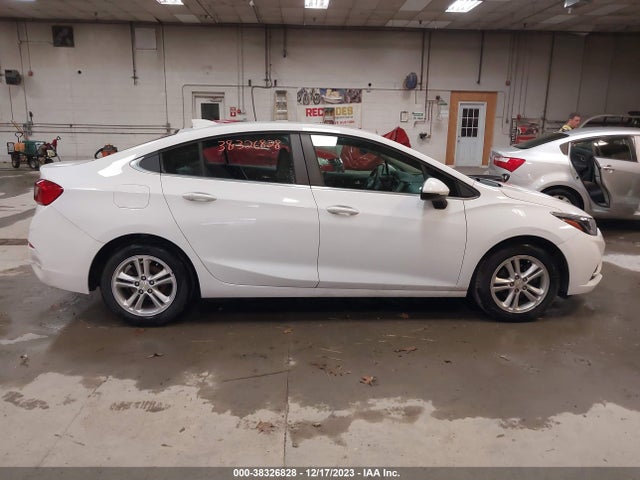 Chevrolet Cruze Lt Auto 2018 1G1BE5SM2J7246945 Image 13
