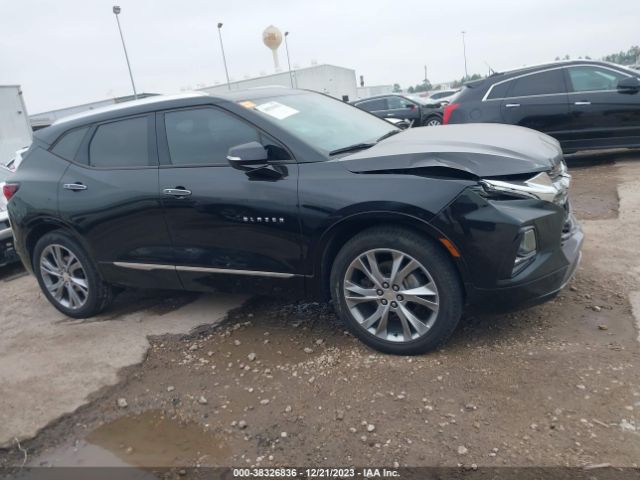 3GNKBKRS8KS698959 Chevrolet Blazer Premier