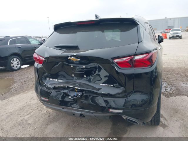 3GNKBKRS8KS698959 Chevrolet Blazer Premier
