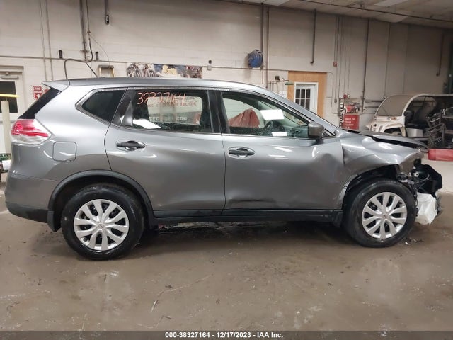 Nissan ROGUE S 2016 KNMAT2MV8GP628466 Image 13