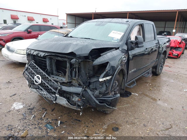 Nissan Titan Pro-4x 2017 1N6AA1E54HN507748 Image 2