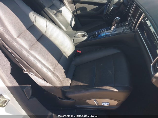2015 PORSCHE PANAMERA E-HYBRID WP0AD2A78FL040107 Photo 4