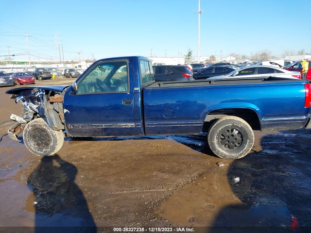 1993 CHEVROLET GMT-400 C1500 VIN: 1GCEC14K5PE114233
