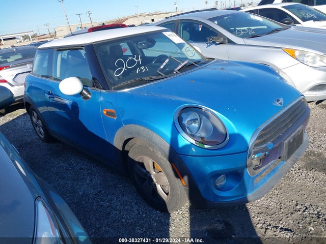 2017 MINI HARDTOP WMWXP5C39H2F60905 Photo 0