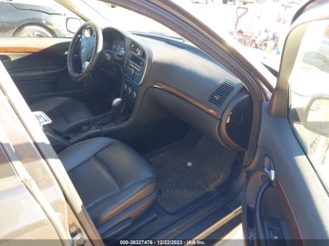 2011 SAAB 9-3 YS3FA4BY4B1309915 Photo 4