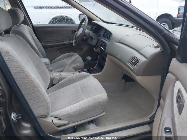 2001 NISSAN ALTIMA GXE VIN: 1N4DL01DX1C198277
