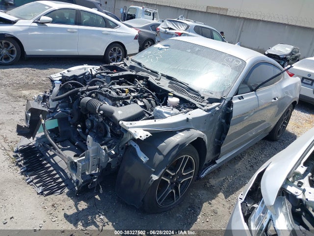 Ford Mustang Ecoboost Fastback 2021 1FA6P8TH4M5152268 Image 2