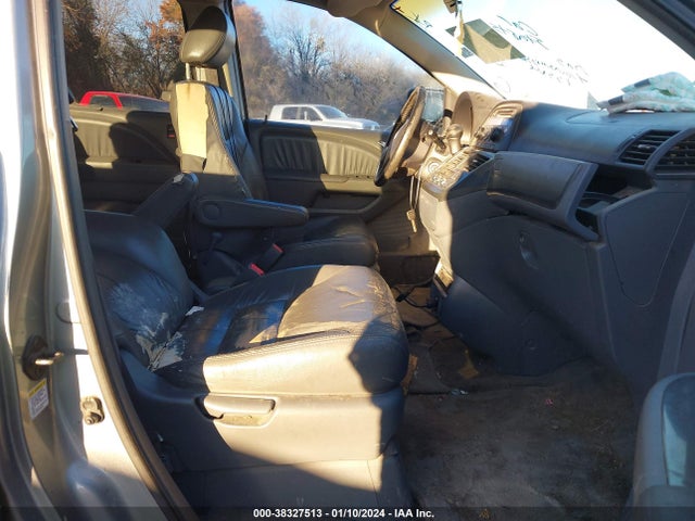 2006 HONDA ODYSSEY EX-L VIN: 5FNRL38786B129325