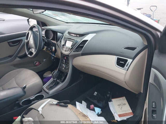 2014 HYUNDAI ELANTRA SE VIN: 5NPDH4AE3EH460386