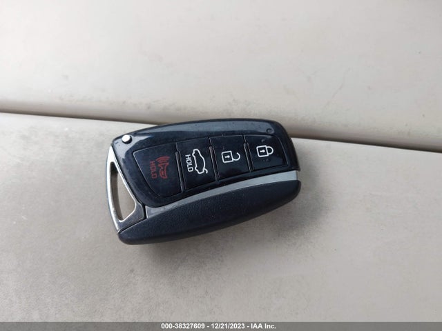 Hyundai Genesis 3.8 2015 KMHGN4JE3FU089688 Image 11