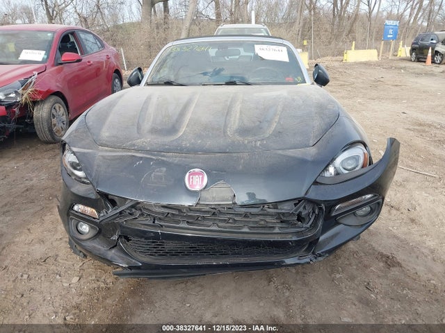 JC1NFAEK0H0105523 Fiat 124 Spider Lusso
