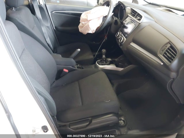 Honda FIT EX 2017 3HGGK5G76HM711348 Image 5