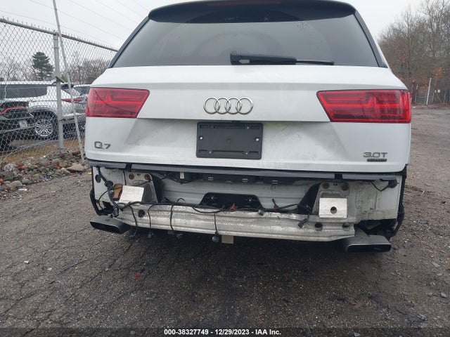 2017 AUDI Q7 3.0T PREMIUM VIN: WA1LAAF74HD031612