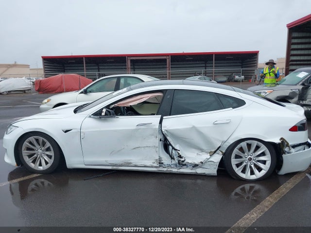 5YJSA1E23JF283924 Tesla Model S 100d/75d/p100d