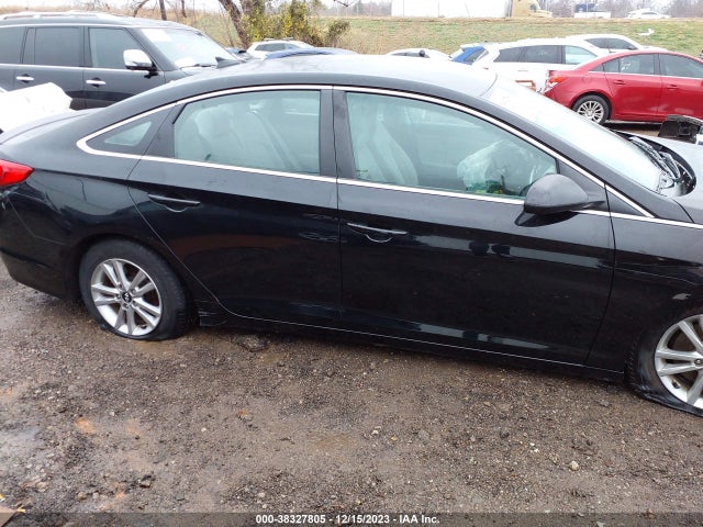 2016 HYUNDAI SONATA VIN: 5NPE24AF5GH408811