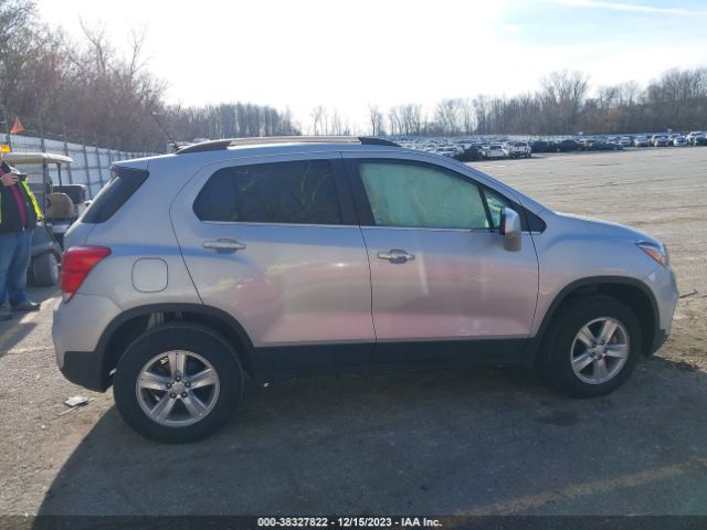 3GNCJPSB7JL292663 Chevrolet Trax Lt