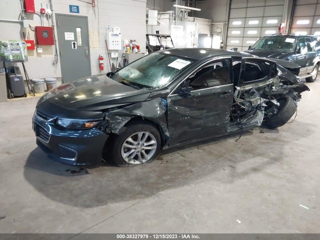 Chevrolet MALIBU LT 2018 1G1ZD5ST9JF255124 Image 2