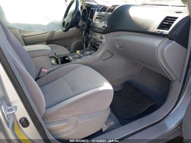 2009 TOYOTA HIGHLANDER VIN: JTEDA41A092001014
