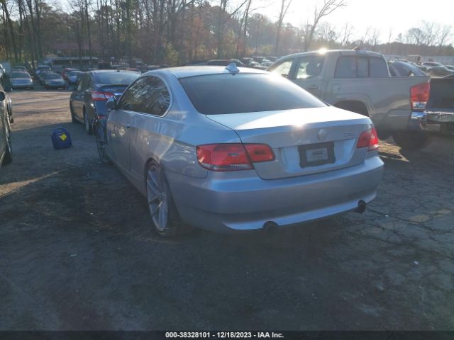 2007 BMW 335I WBAWB73537P036039 Photo 2