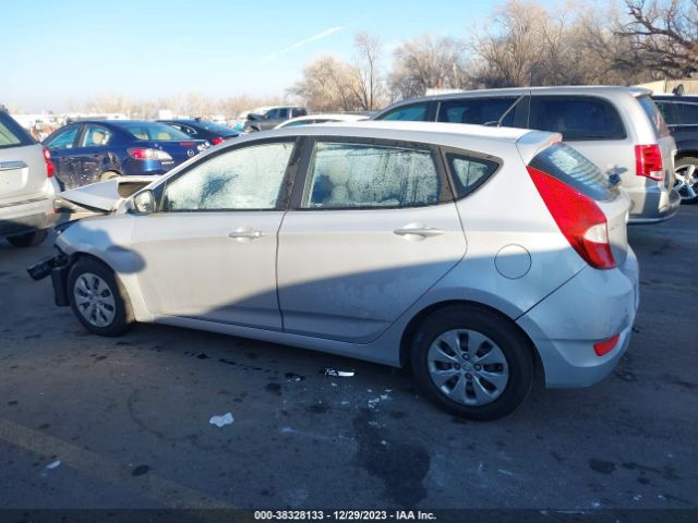 KMHCT5AE6GU279741 Hyundai ACCENT SE