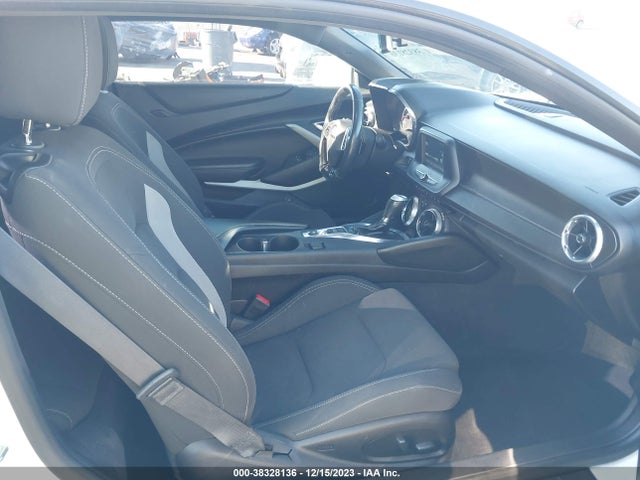 Chevrolet Camaro 1lt 2018 1G1FB1RX8J0178906 Image 5