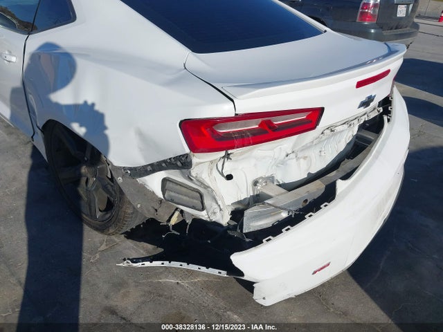 Chevrolet Camaro 1lt 2018 1G1FB1RX8J0178906 Image 6