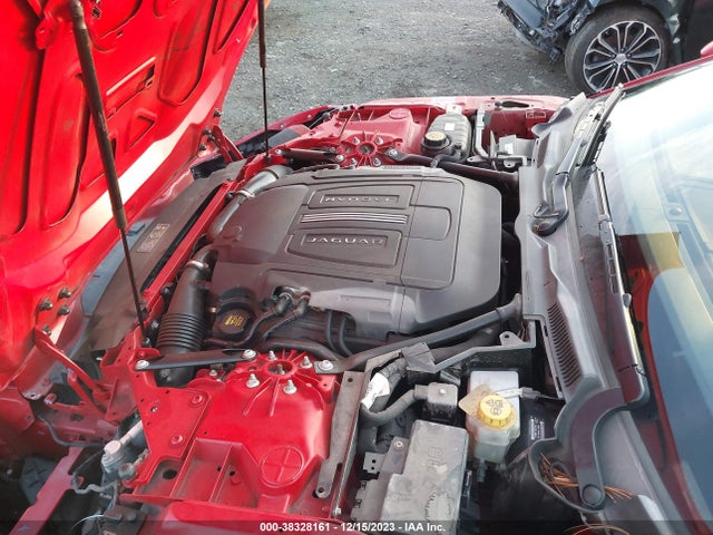 2017 JAGUAR F-TYPE SAJWA6ET8H8K44037 Photo 9