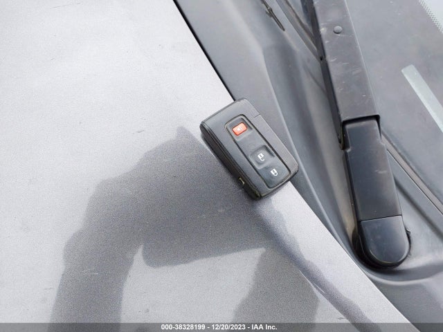 2006 TOYOTA PRIUS VIN: JTDKB20U963176280