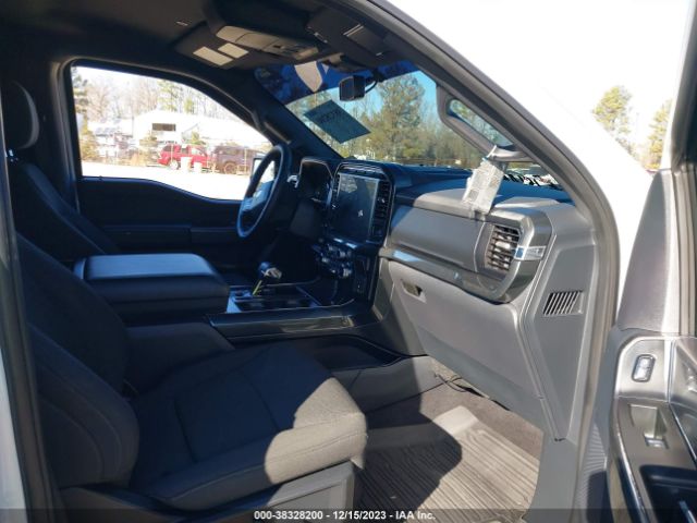 1FTFW1E53PFA95132 Ford F-150 Xlt