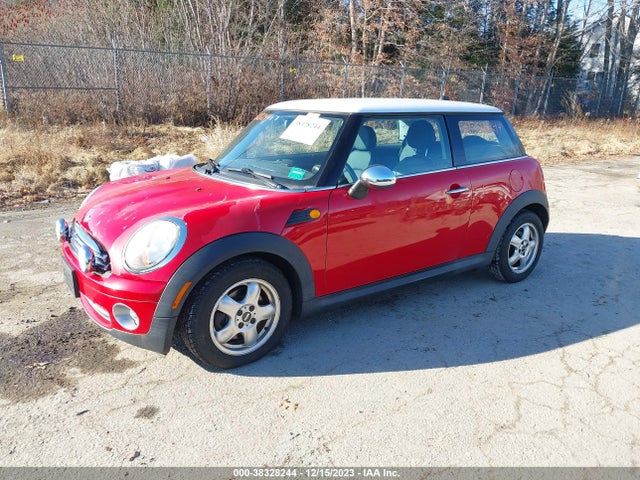 2007 MINI COOPER WMWMF33557TT51436 Photo 1