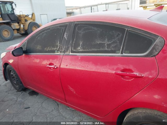 KNAFX4A6XG5535119 KIA FORTE LX