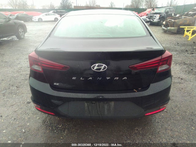Hyundai ELANTRA SE 2019 5NPD74LF8KH476426 Image 17