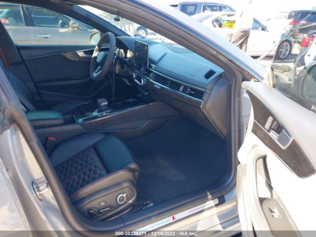 2022 AUDI RS 5 SPORTBACK WUAAWCF58NA900432 Photo 4