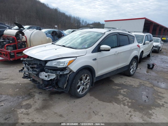 Ford Escape Titanium 2016 1FMCU9J92GUC08138 Image 2