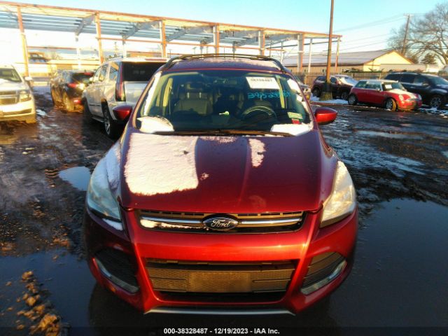 1FMCU9GX0EUB13709 Ford ESCAPE SE