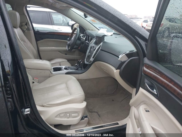 2011 CADILLAC SRX LUXURY COLLECTION VIN: 3GYFNAEY6BS617862