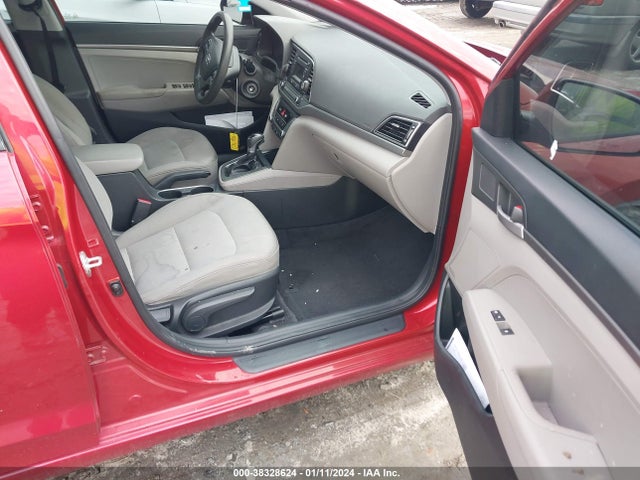 Hyundai ELANTRA SE 2017 5NPD74LF5HH182880 Image 5