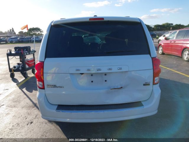 2C4RDGCG2ER177207 Dodge Grand Caravan Sxt
