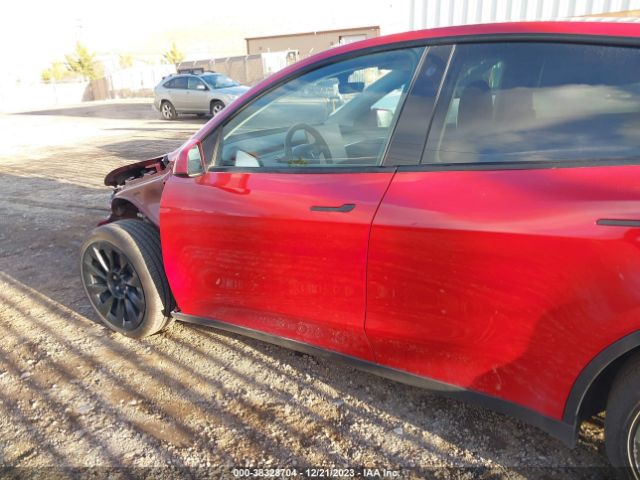 7SAYGDEE0NF533262 Tesla Model Y Long Range Dual Motor All-wheel Drive