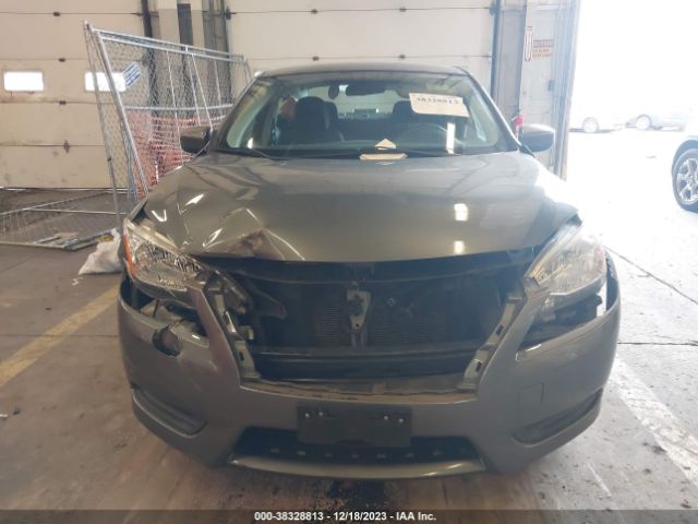 3N1AB7AP4FL660575 Nissan Sentra Fe+ S/s/sl/sr/sv