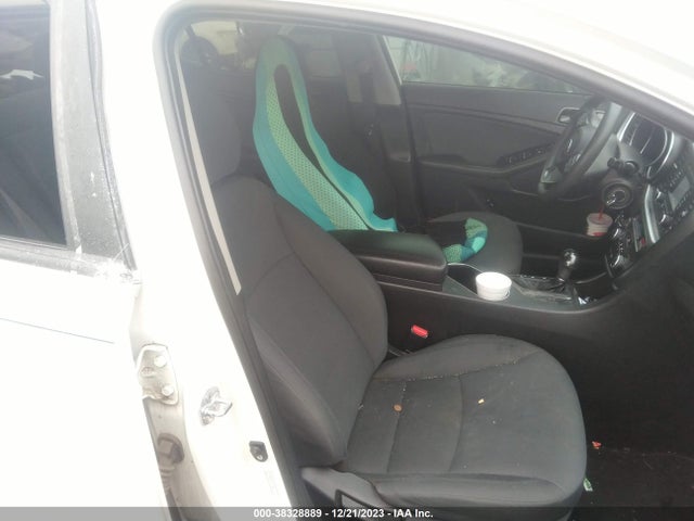 KIA Optima Lx 2015 KNAGM4A72F5643593 Image 5