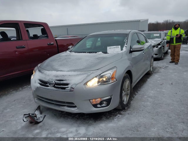 2015 NISSAN ALTIMA 2.5 SL VIN: 1N4AL3AP4FN880713