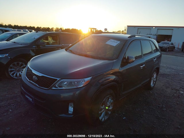 KIA Sorento Ex V6 2014 5XYKU4A7XEG493123 Image 2
