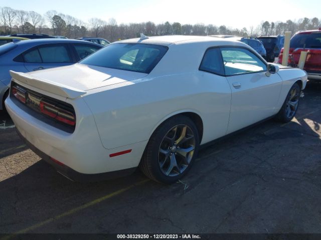 2C3CDZAG1GH309651 Dodge Challenger Sxt Plus