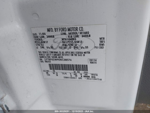2005 FORD F-150 STX/XLT VIN: 1FTRF02W95KC08574