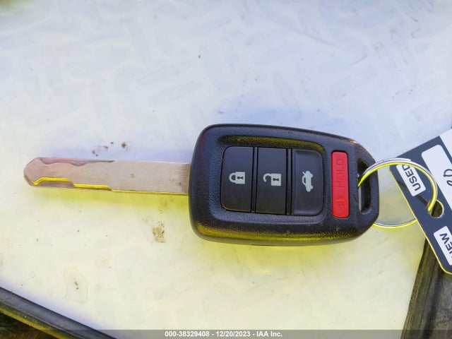 2015 HONDA CIVIC LX VIN: 19XFB2F53FE088948