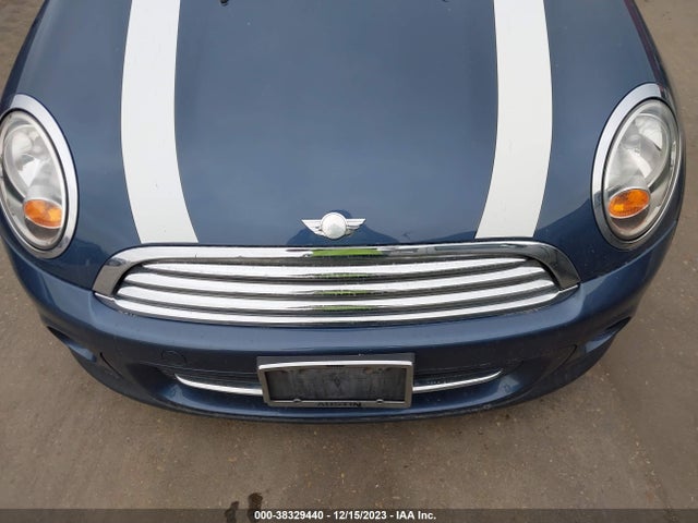 2011 MINI COOPER WMWSU3C55BT252895 Photo 5